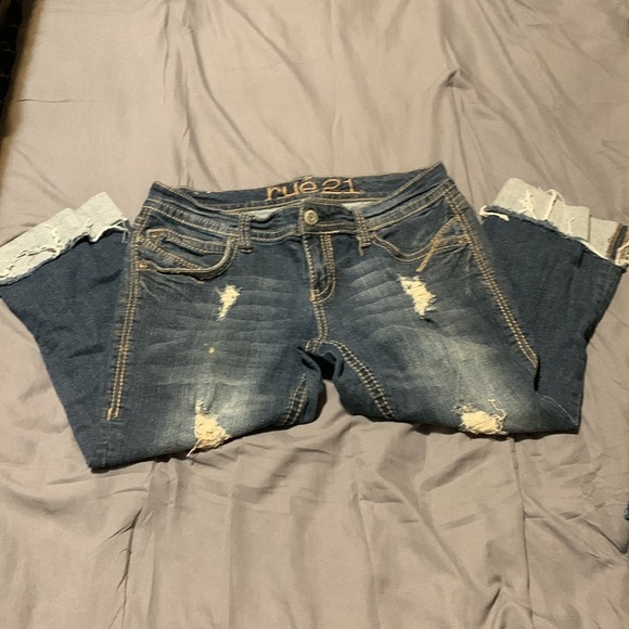 Rue 21 Distressed Jeans size 11/12 c boyfriend style Preloved in EUC - Picture 4 of 8
